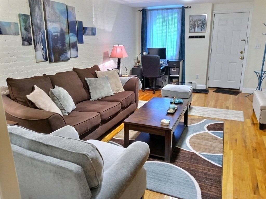 1482 Beacon Street, Unit B5 Brookline, MA 02446 - Photo 4 of 8