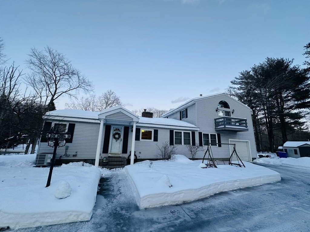 2 Brook Road Boxford, MA 01921 - Photo 1 of 1