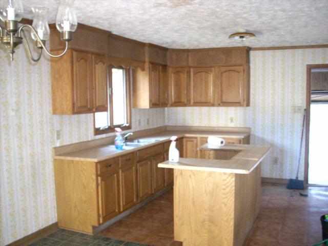 132 Fairground Road Simpsonville, SC 29680 - Photo 2 of 8