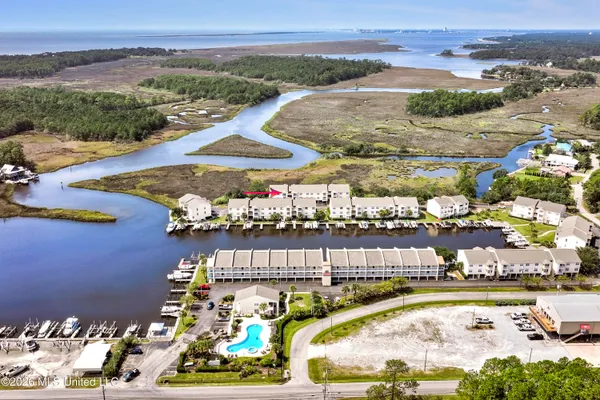 $242,500 | 2421 Beachview Drive, Unit G2, Ocean Springs, MS 39564