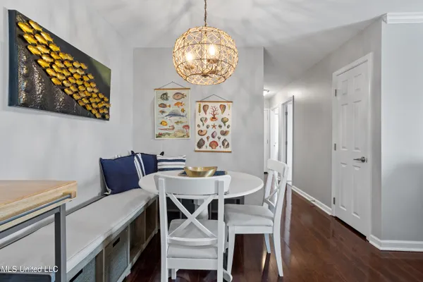 $242,500 | 2421 Beachview Drive, Unit G2, Ocean Springs, MS 39564