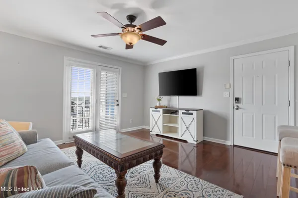 $242,500 | 2421 Beachview Drive, Unit G2, Ocean Springs, MS 39564
