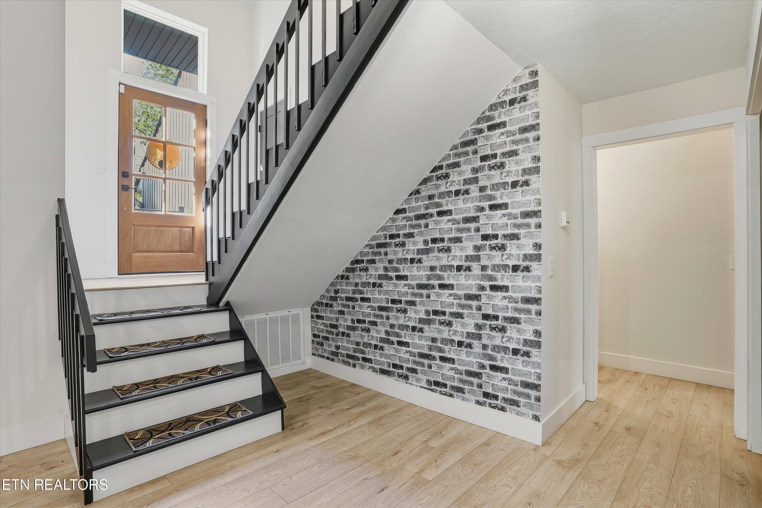 7358 Circle Point Drive Talbott, TN 37877 - Photo 3 of 53 08-7358 Circle Point Dr-8