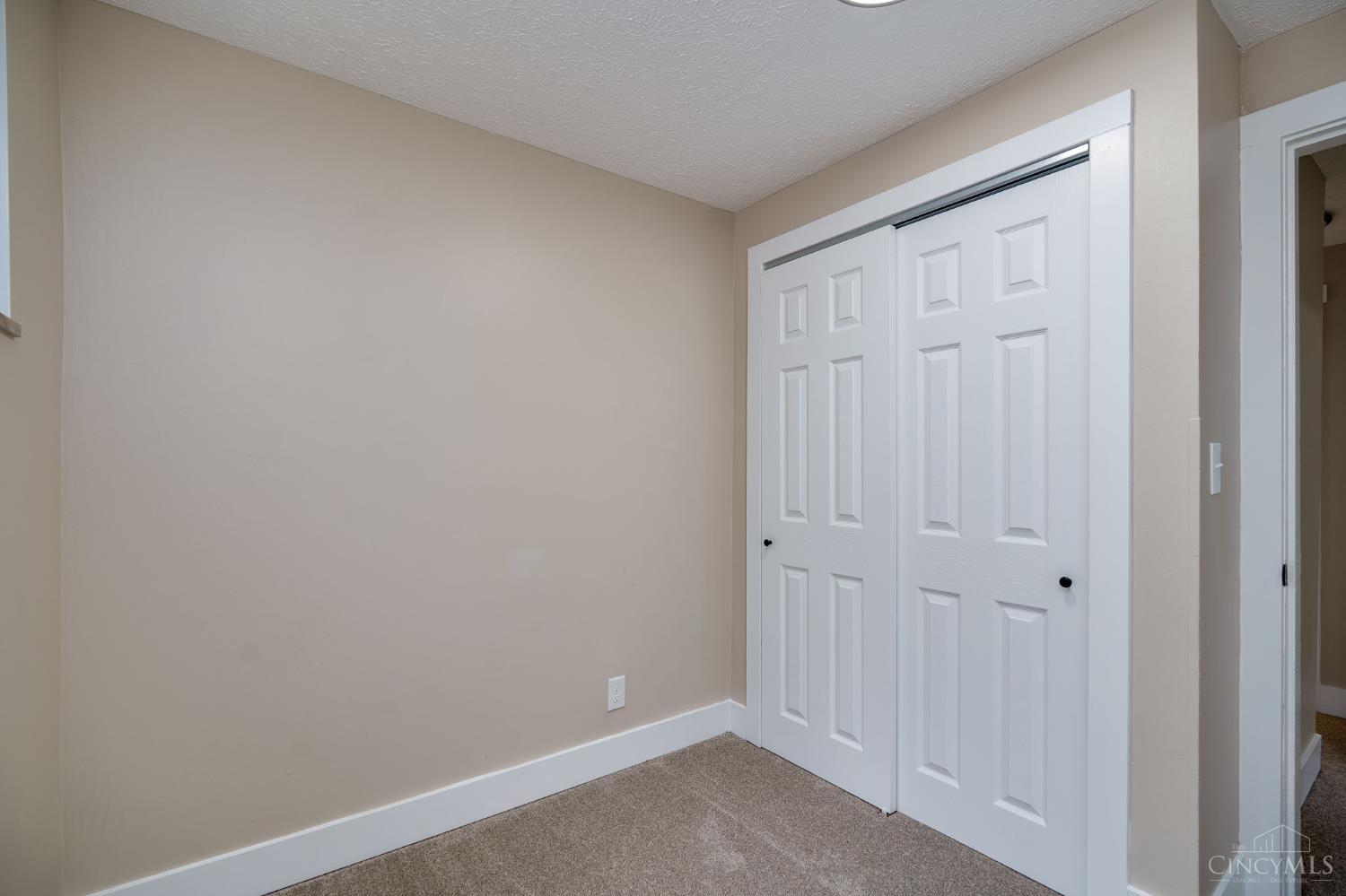 4244 Fehr Road Cincinnati, OH 45238 - Photo 19 of 31 Gallery Image 19