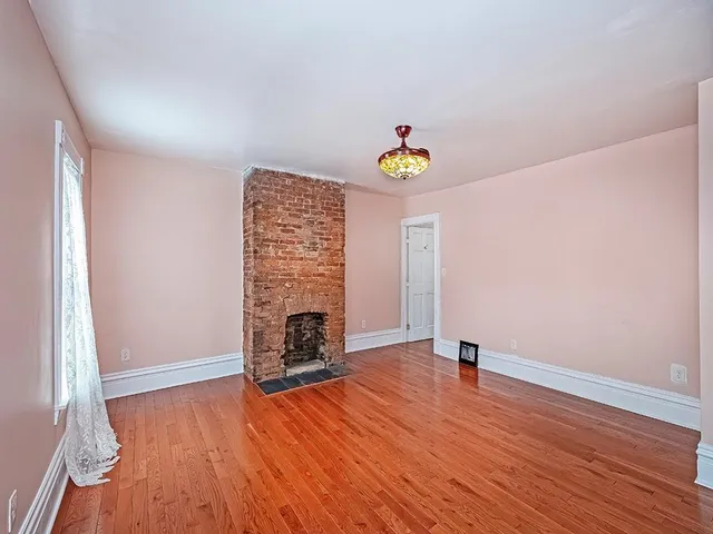 $2,000 | 130 Boroview Avenue, Carnegie, PA 15106