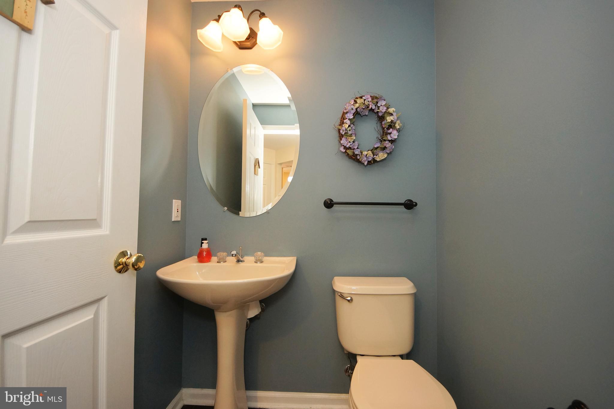 8 Sandstone Road East Windsor, NJ 08520 - Photo 28 of 46