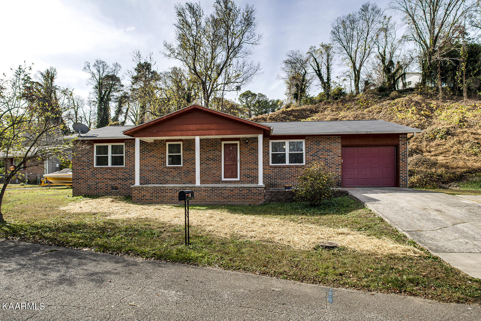 2 Zirkle Road Kingston, TN 37763 - Photo 1 of 33 01_ZirkleRoad_2_Front
