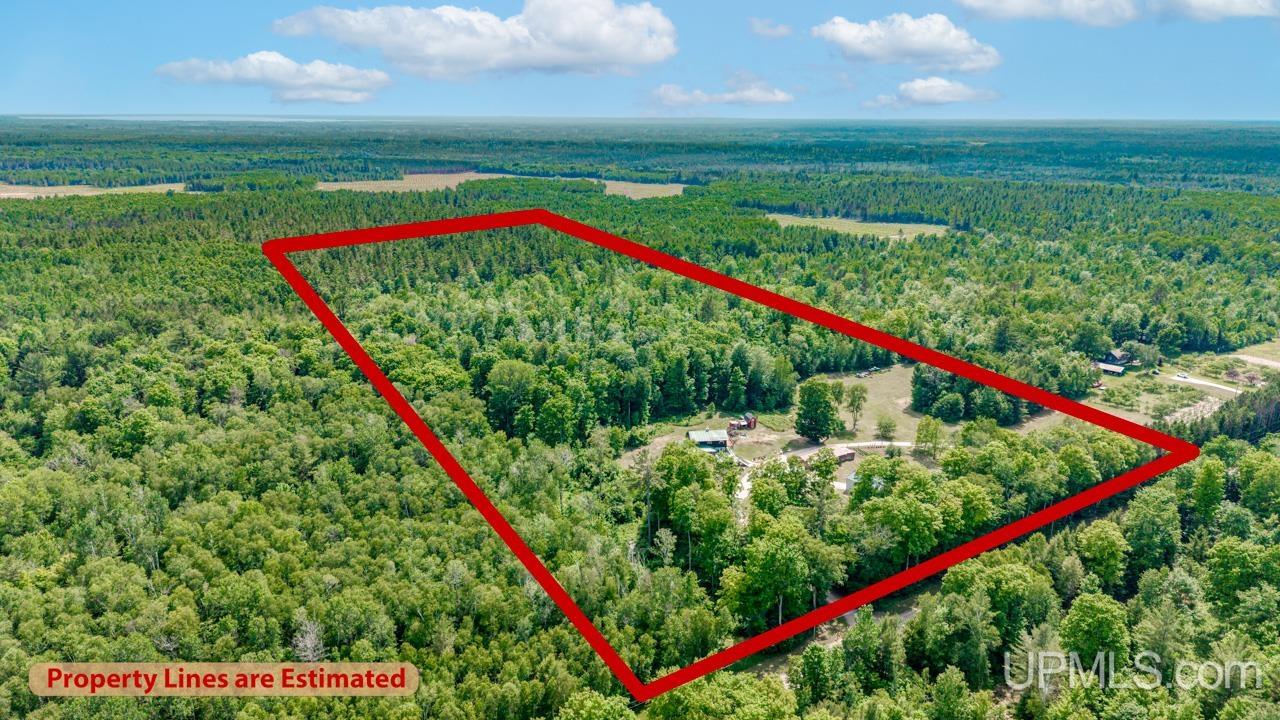 8511 Hyland Road Manistique, MI 49854 - Photo 4 of 67