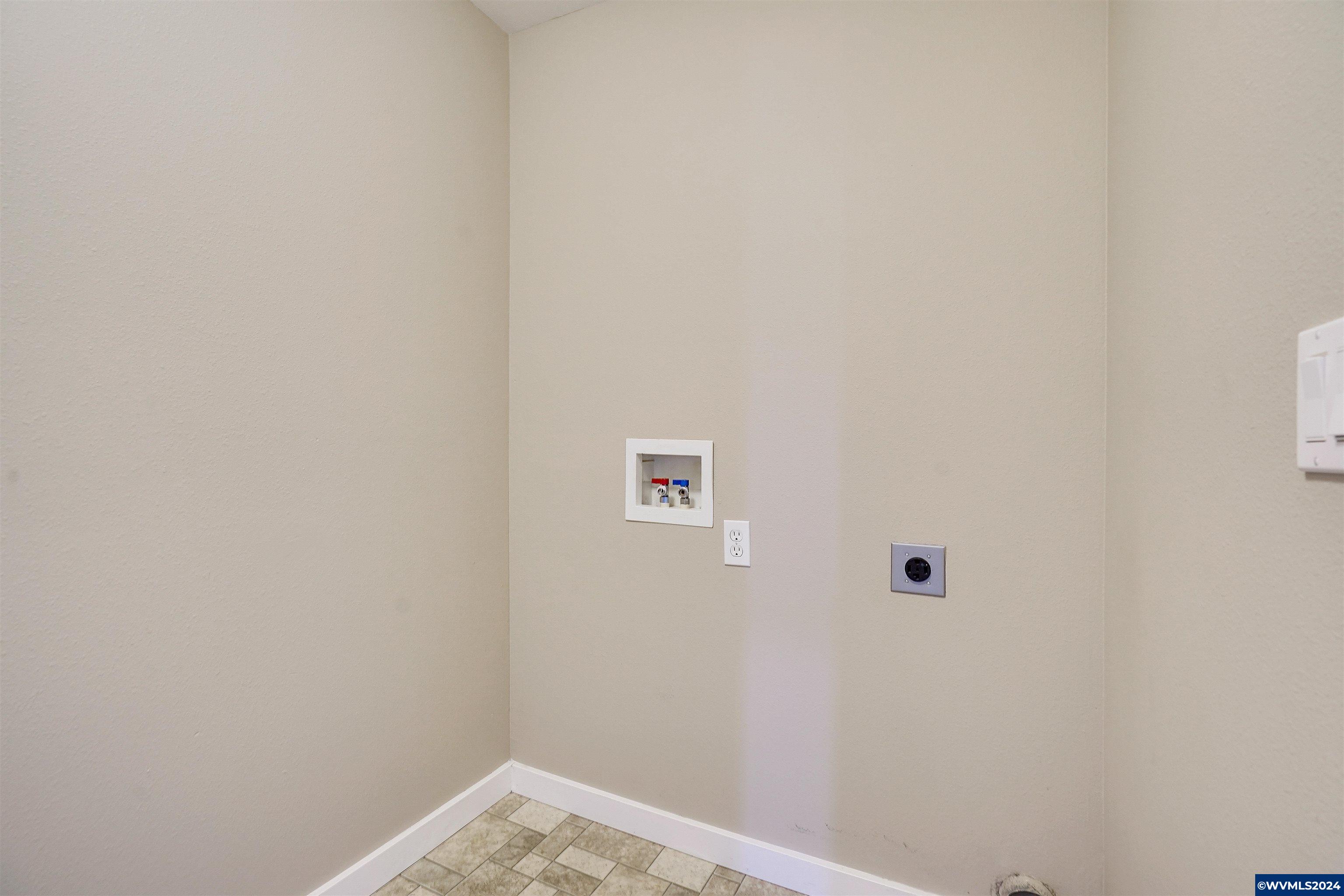 4096 Spring Avenue Northeast Albany, OR 97322 - Photo 26 of 39