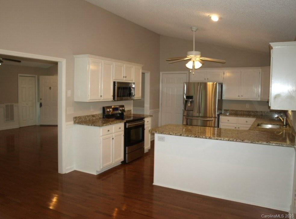 3673 Lake Shore Road South Denver, NC 28037 - Photo 10 of 27 Gallery Image 10