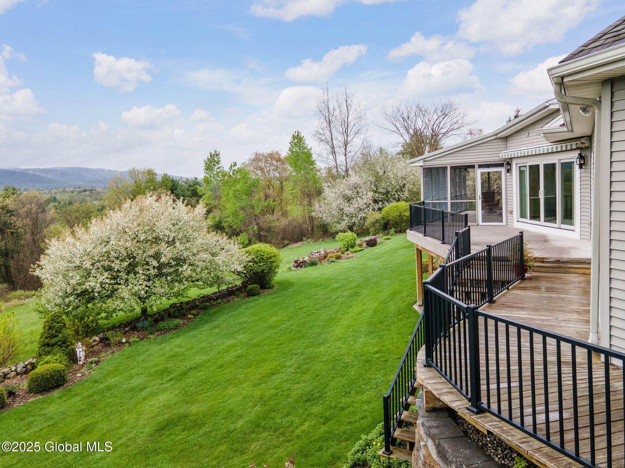 167 Chestnut Ridge Road Queensbury, NY 12804 - Photo 90 of 99 98-146ChestnutRidge_ext_08