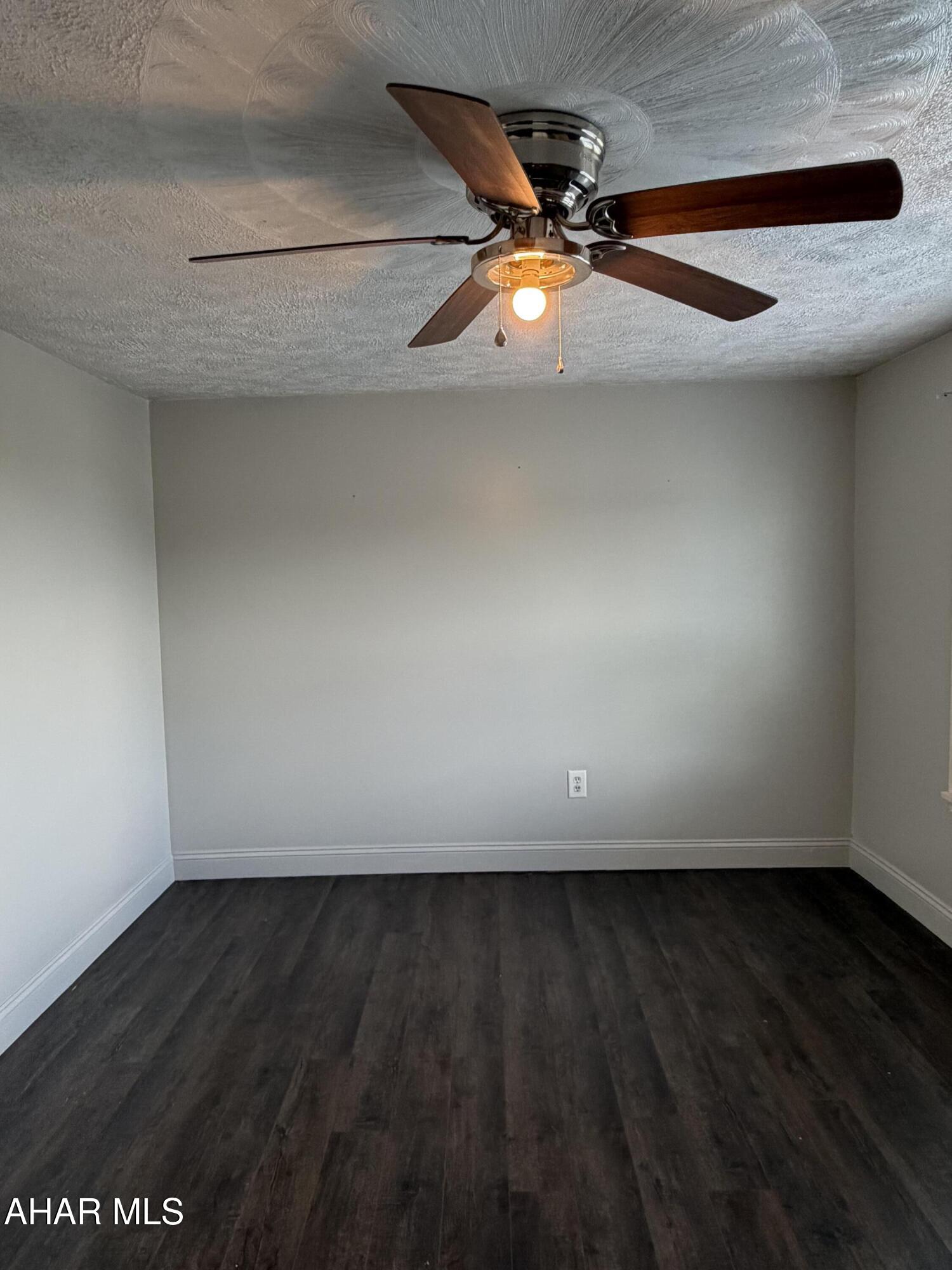922 Middle Street Gallitzin, PA 16641 - Photo 31 of 40