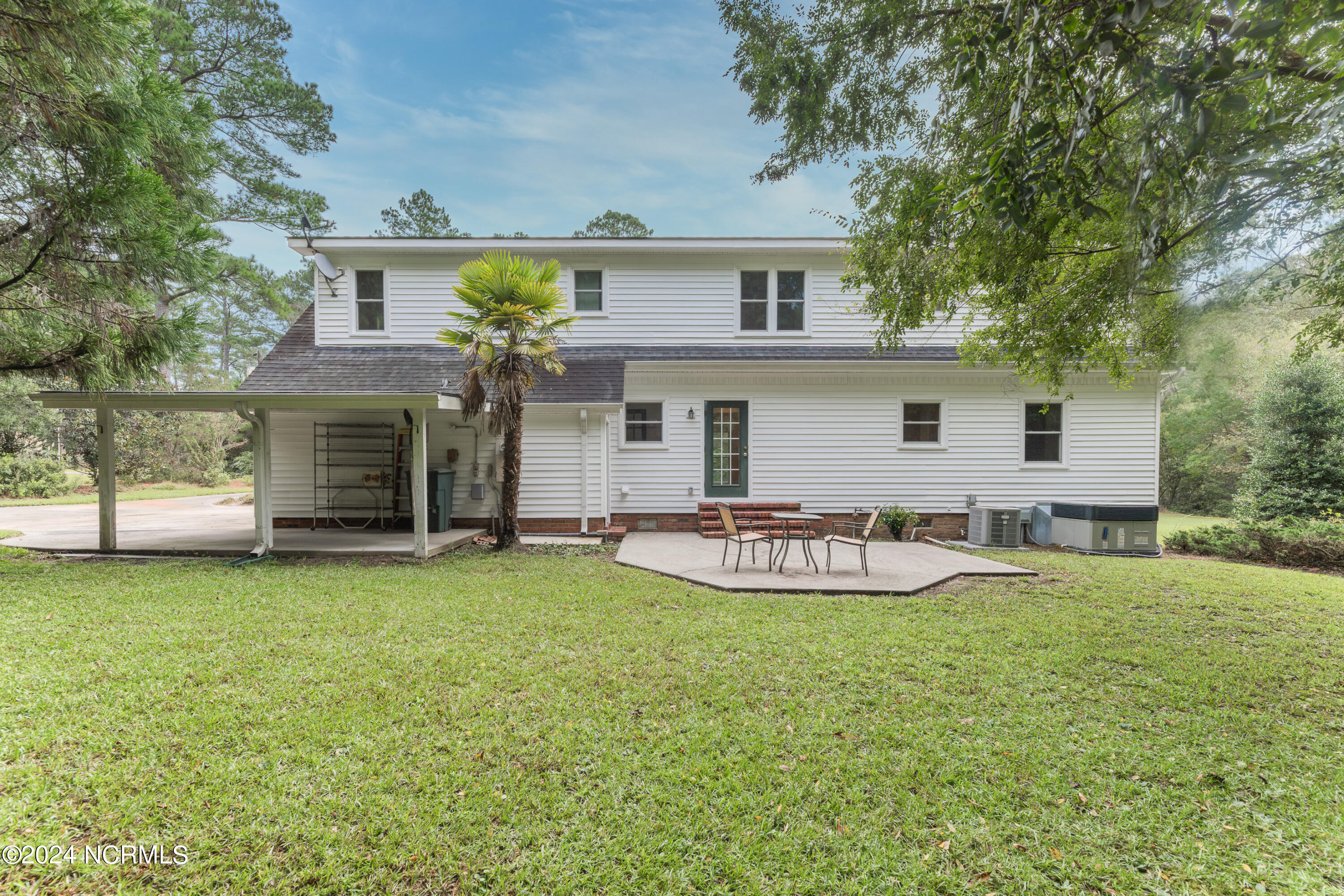 181 Sunset Road Wallace, NC 28466 - Photo 28 of 31 60rear