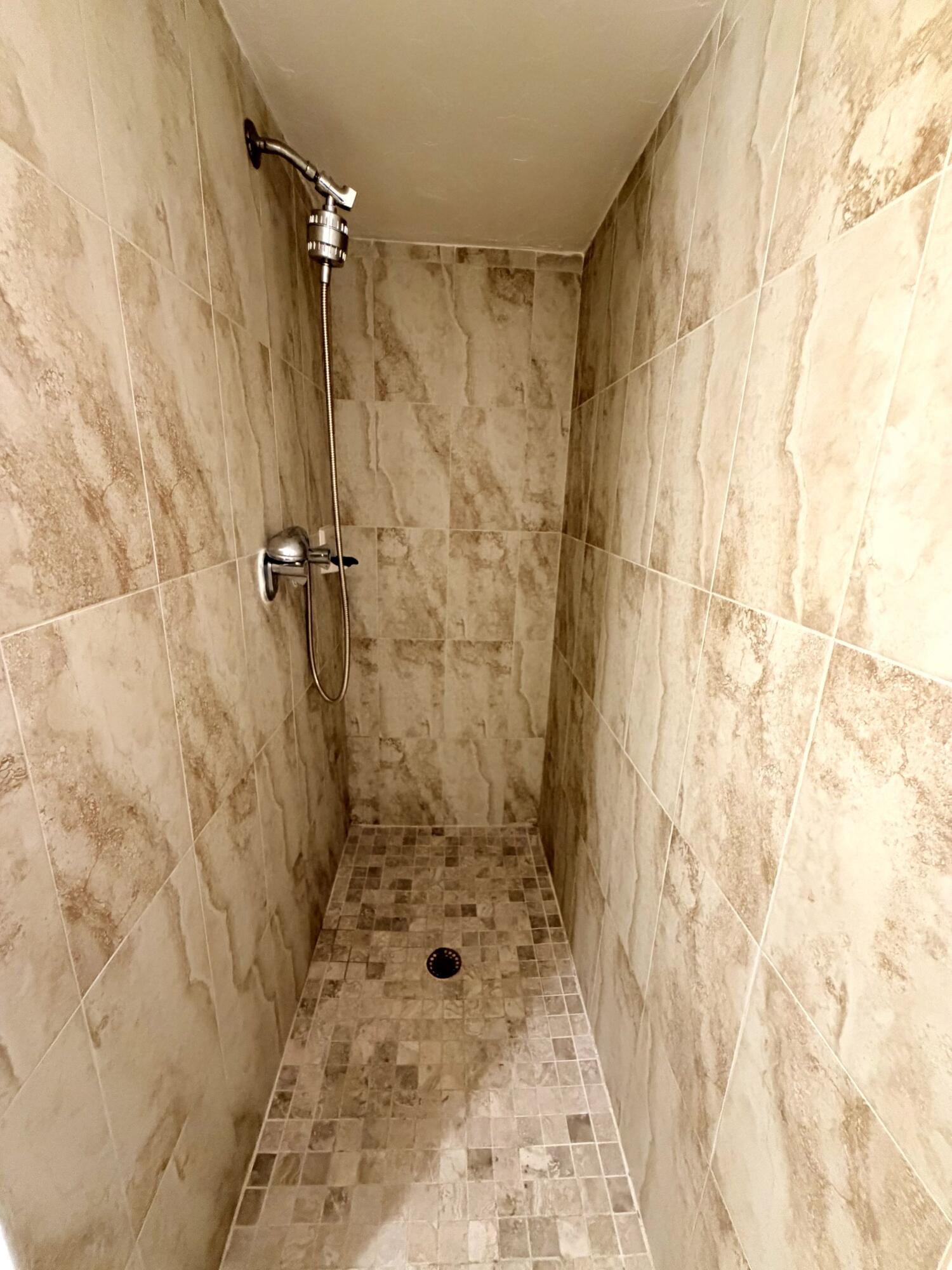 9300 Southwest 8th Street, Unit 107 Boca Raton, FL 33428 - Photo 15 of 23 Shower
