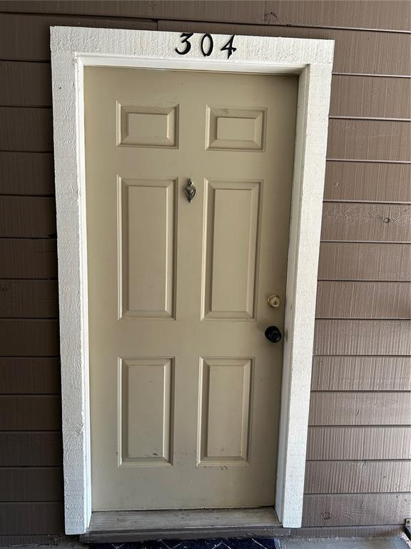 241 Afton Square, Unit 304 Altamonte Springs, FL 32714 - Photo 2 of 17 a view of door