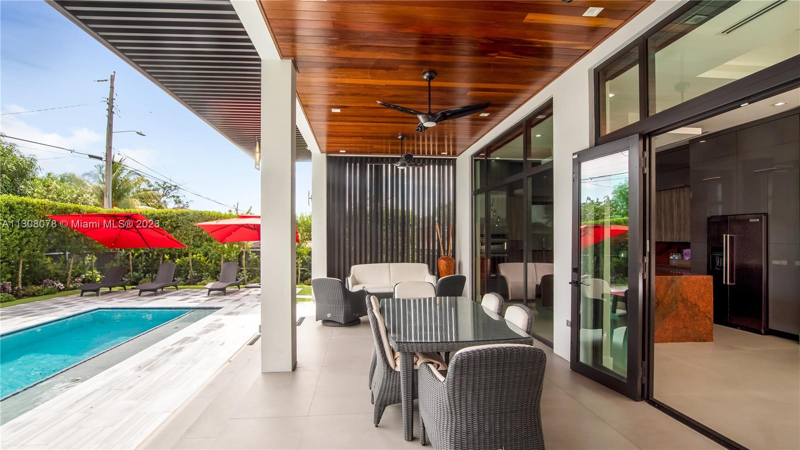 2935 Southwest 82nd Ave  