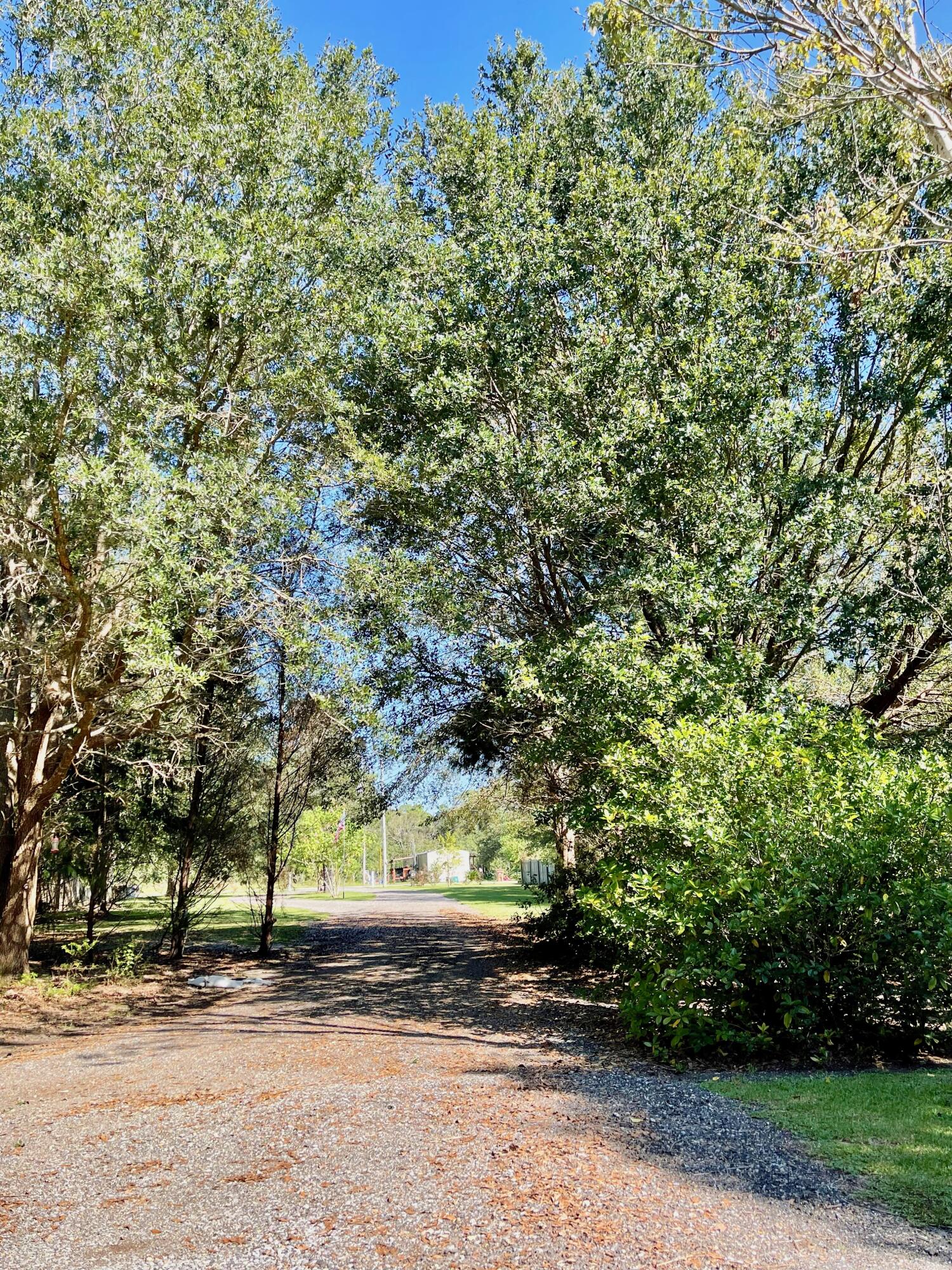 6463 Florence Road, Unit R Biloxi, MS 39532 - Photo 32 of 34 Drive