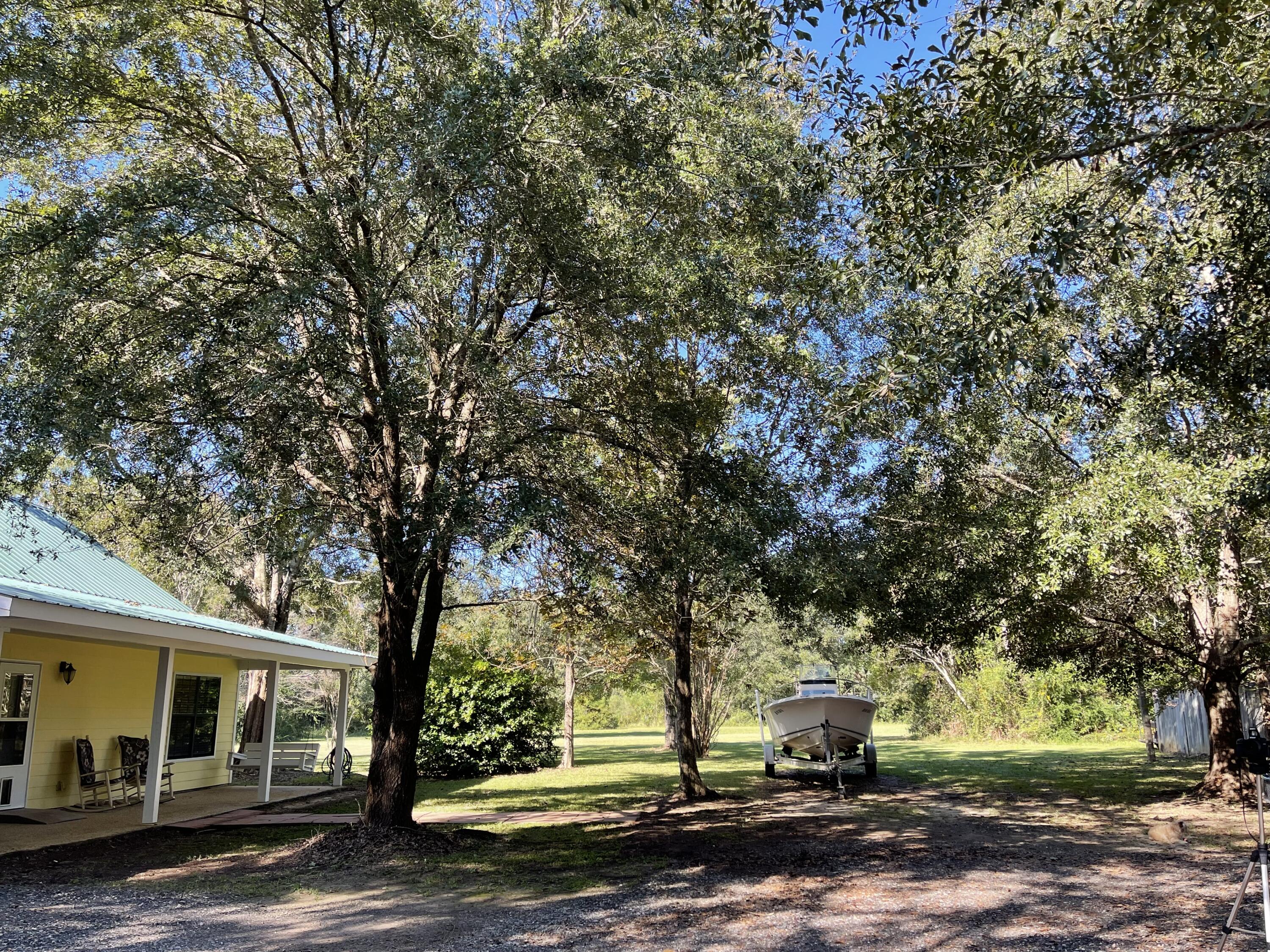 6463 Florence Road, Unit R Biloxi, MS 39532 - Photo 5 of 34 Drive