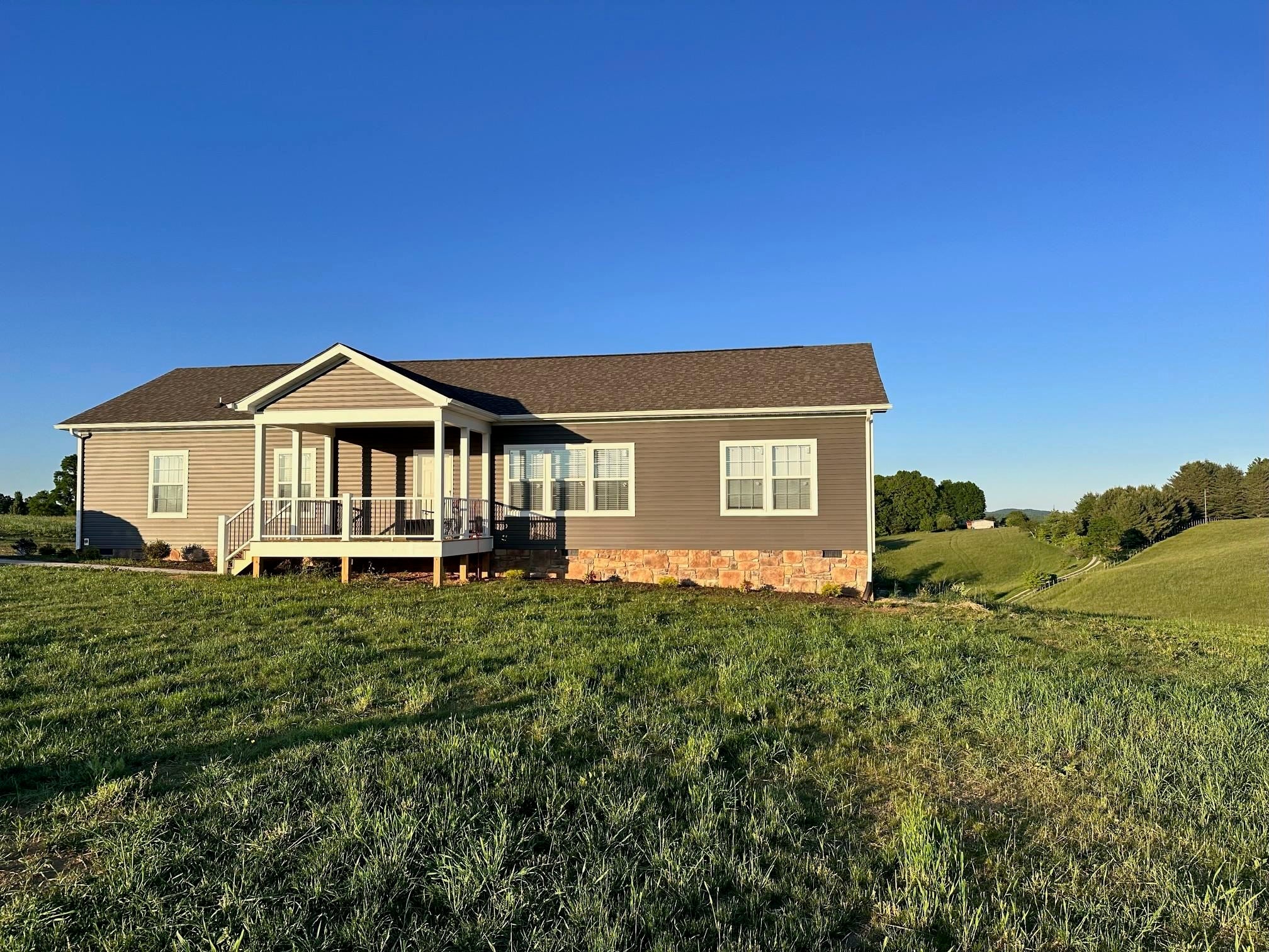195 Long Level Road Southwest Floyd, VA 24091 - Photo 3 of 3 Gallery Image 3