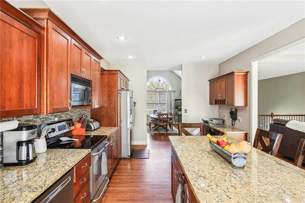 205 Double Tree Lane Smithville, MO 64089 - Photo 12 of 41