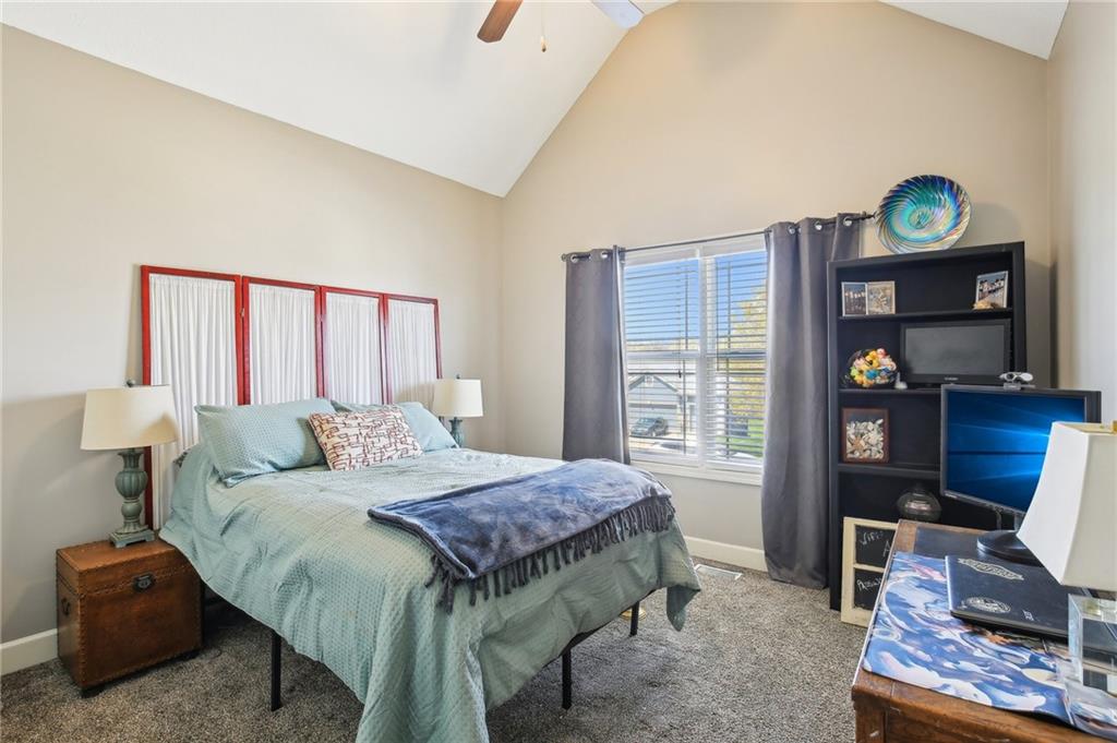 205 Double Tree Lane Smithville, MO 64089 - Photo 14 of 41