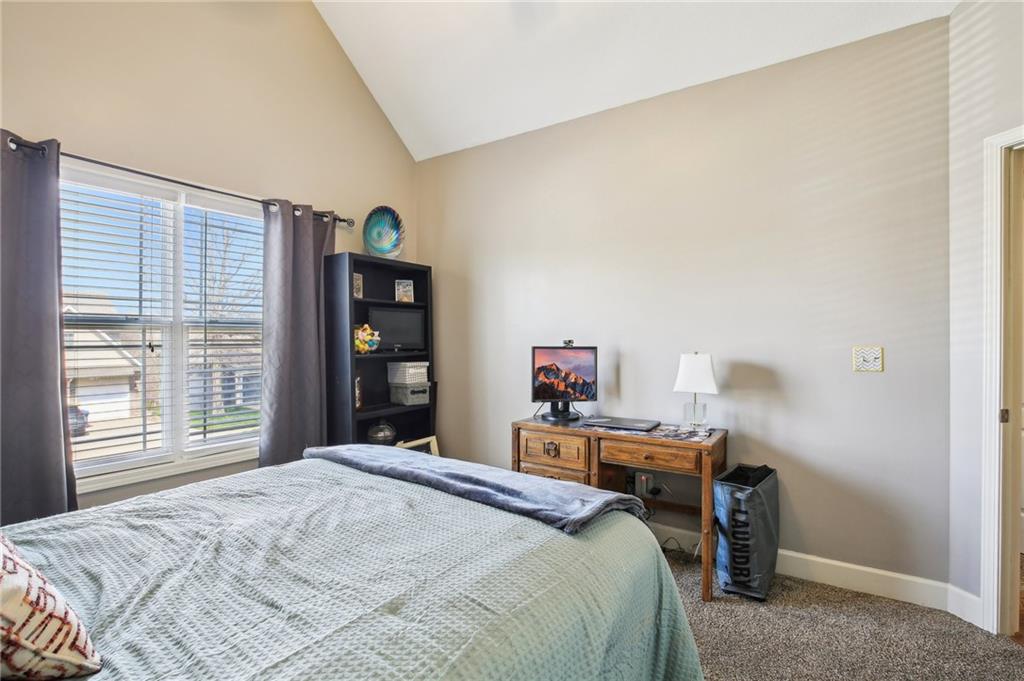 205 Double Tree Lane Smithville, MO 64089 - Photo 15 of 41