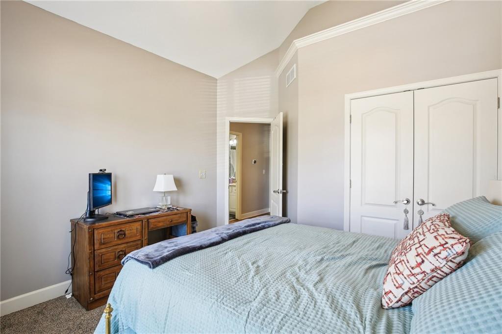 205 Double Tree Lane Smithville, MO 64089 - Photo 16 of 41