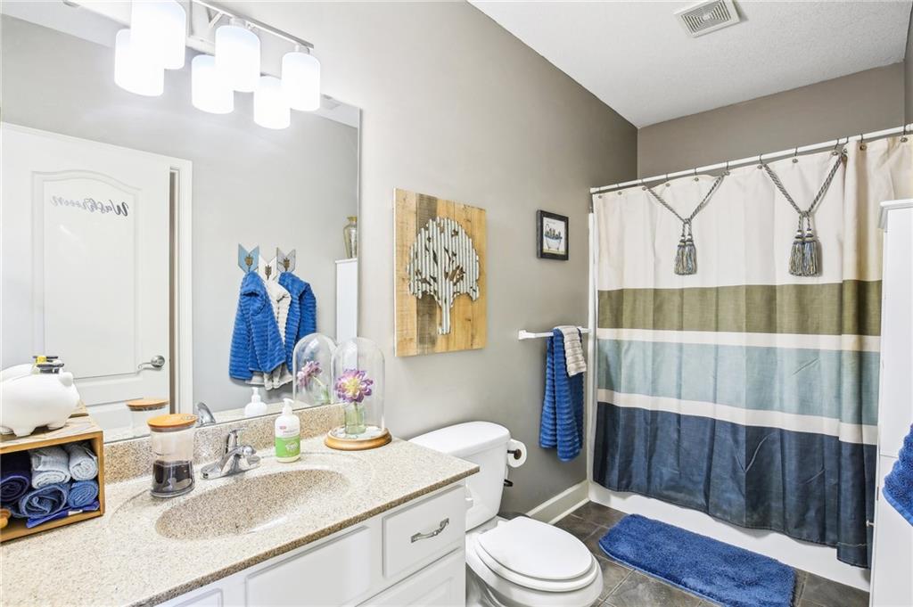 205 Double Tree Lane Smithville, MO 64089 - Photo 25 of 41