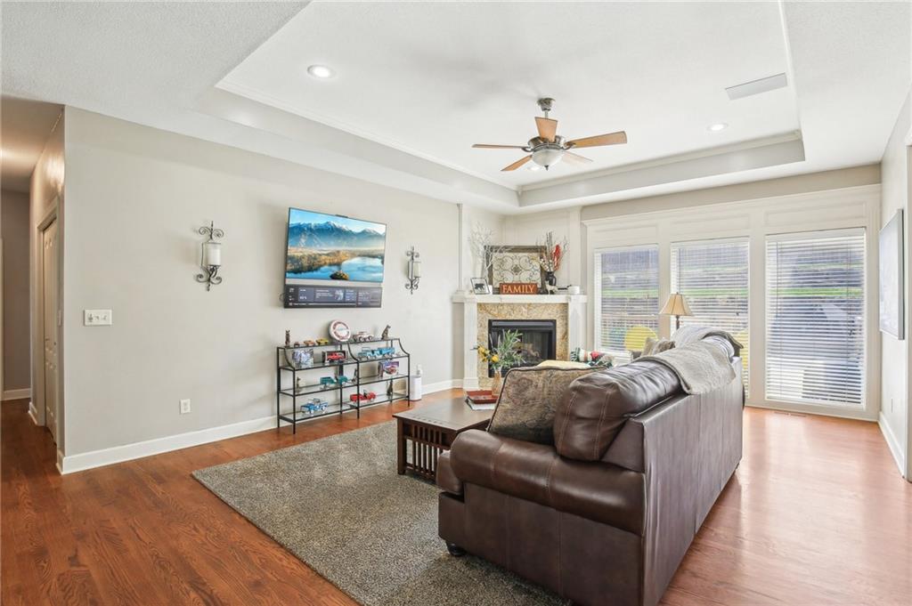 205 Double Tree Lane Smithville, MO 64089 - Photo 3 of 41