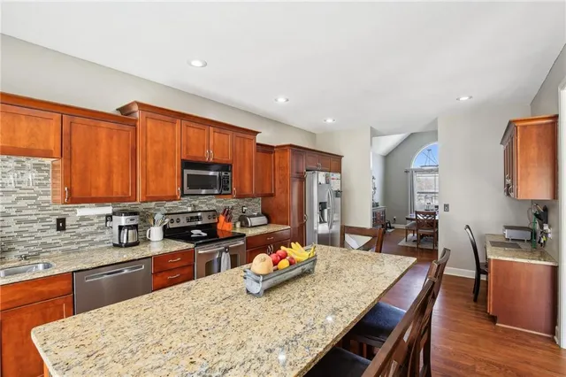 $419,900 | 205 Double Tree Lane, Smithville, MO 64089