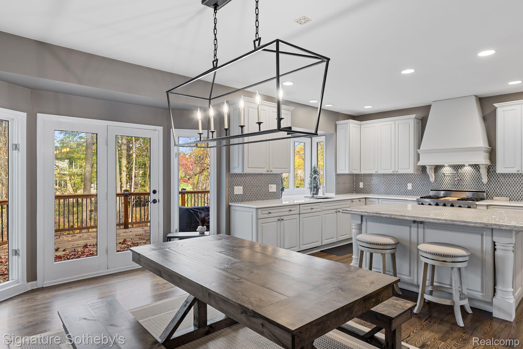 1640 Wakefield Court Rochester, MI 48306 - Photo 5 of 35 Gallery Image 5