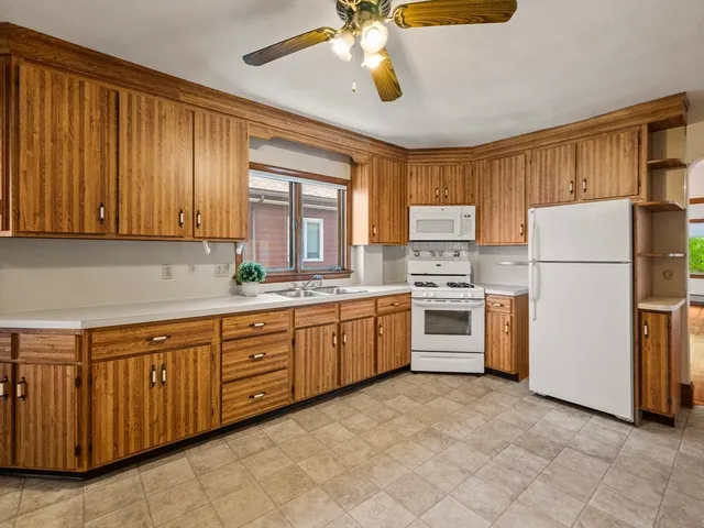 $2,700 | 37 Wright Avenue, Unit 2, Medford, MA 02155