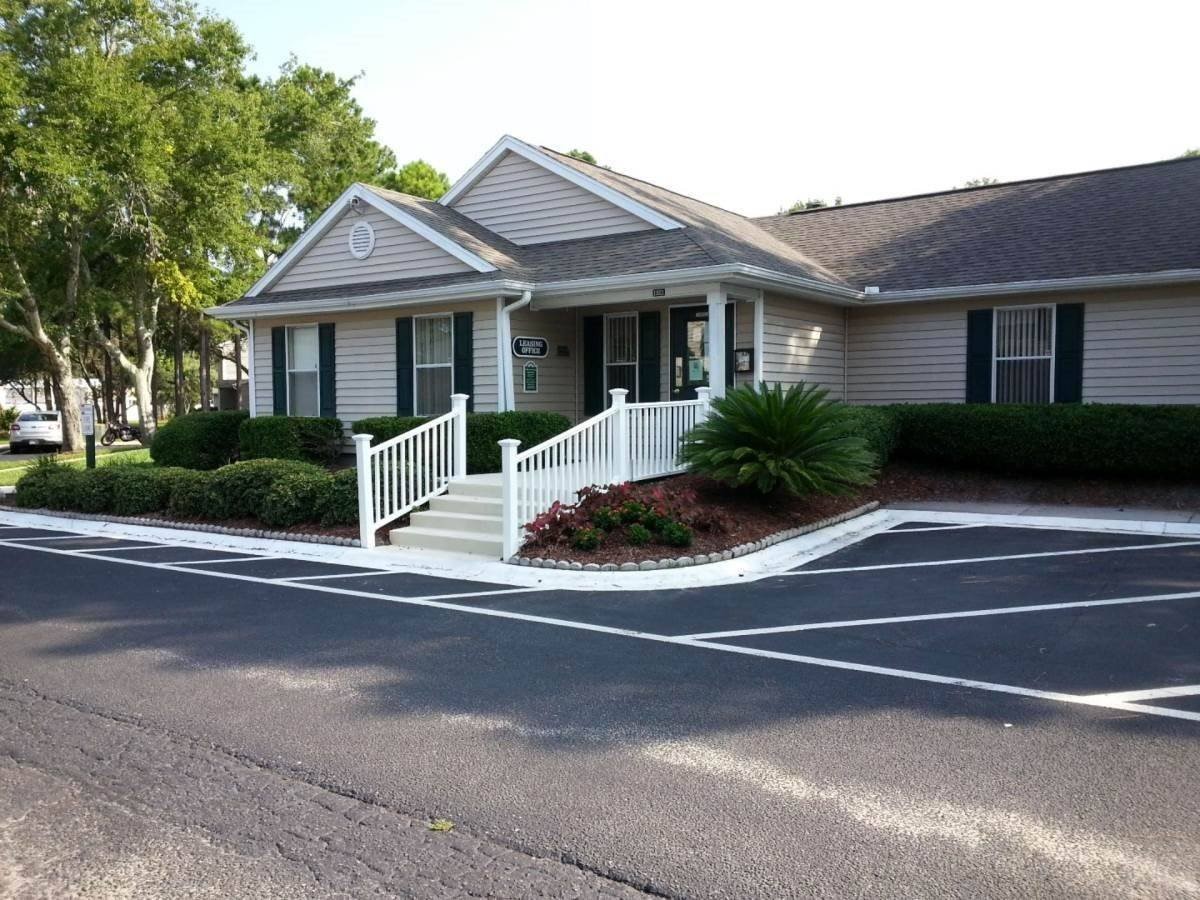 12021 McCormick Road Jacksonville, FL 32225 - Photo 2 of 14 Gallery Image 2
