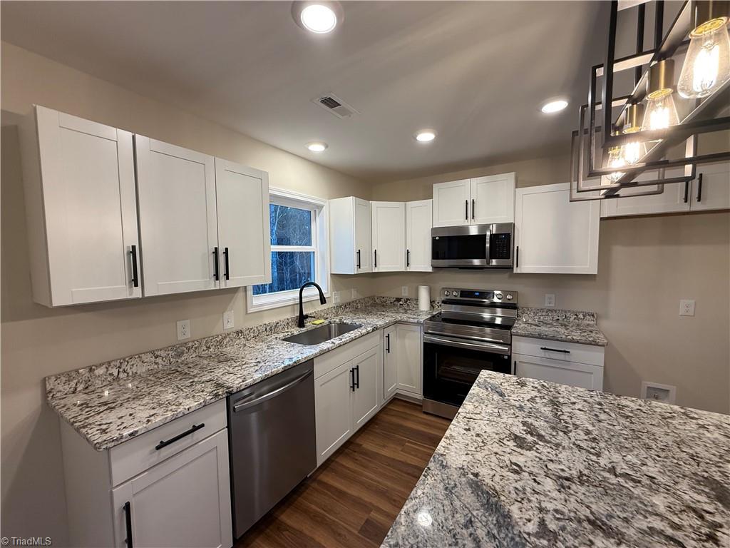 2396 Burkhart Road Lexington, NC 27292 - Photo 7 of 25