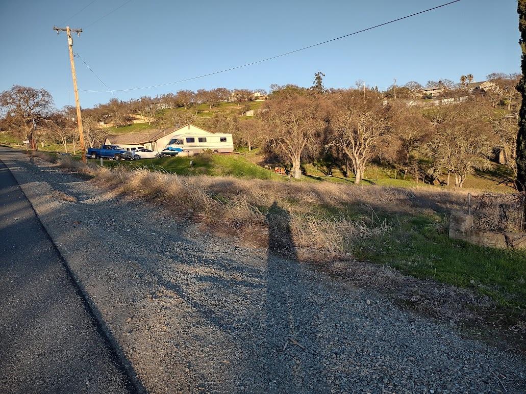 2325 State Rte 26 Valley Springs, CA 95252 - Photo 15 of 15 a view of a town with mountains in the background