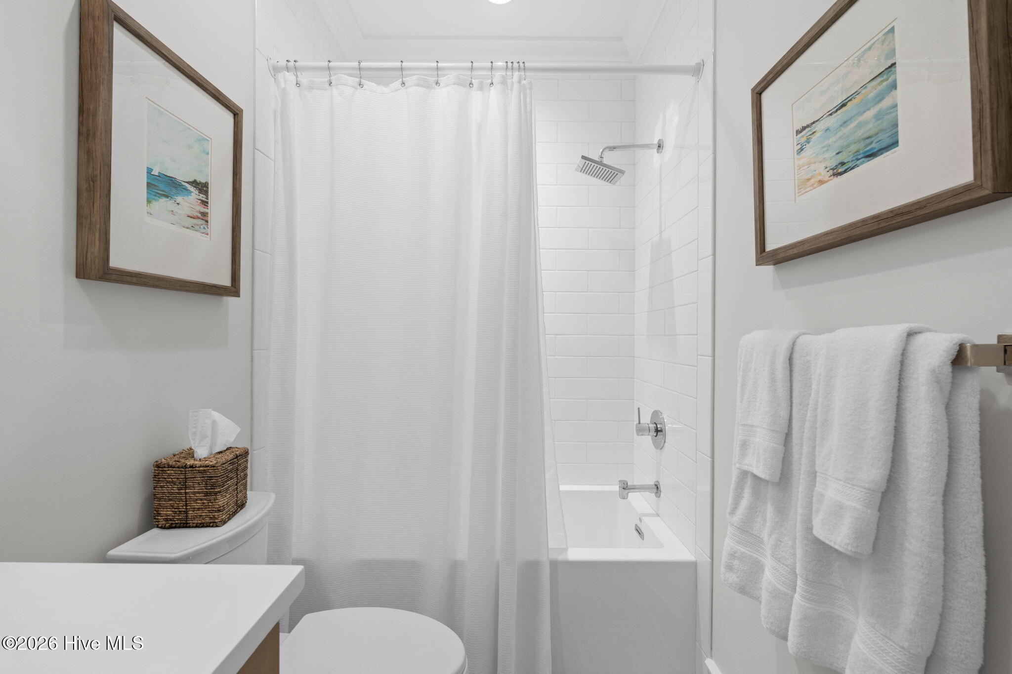 6197 Castlebrook Way Southwest Ocean Isle Beach, NC 28469 - Photo 77 of 120 On Suite bath with deep tub and shower combination