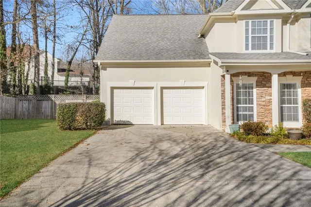 $2,400 | 812 Pinder Point Court, Lawrenceville, GA 30043