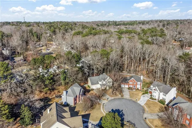 $2,400 | 812 Pinder Point Court, Lawrenceville, GA 30043