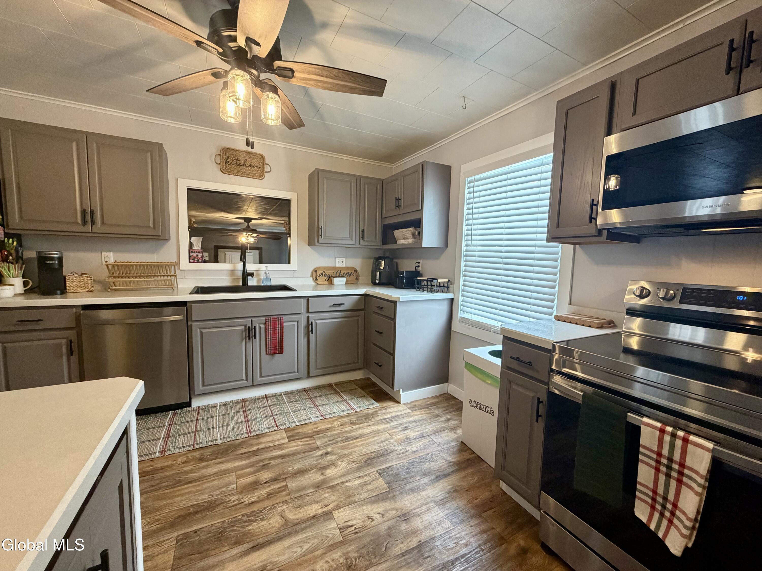 52 Division Street Queensbury, NY 12804 - Photo 3 of 45 IMG_3393