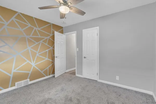 $1,850 | 2965 Jerauld Avenue, Niagara Falls, NY 14305