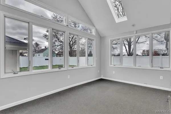 $1,850 | 2965 Jerauld Avenue, Niagara Falls, NY 14305