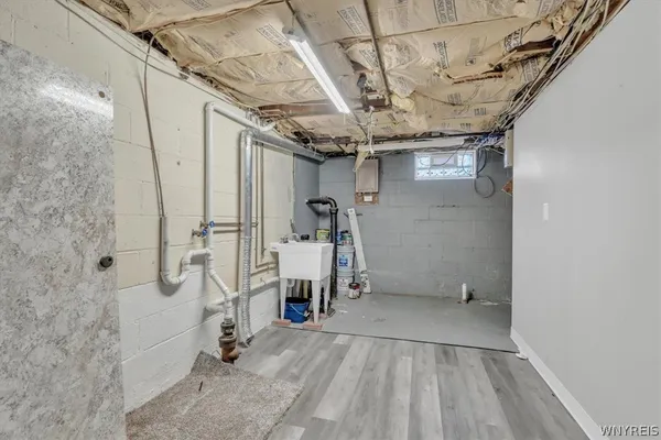 $1,850 | 2965 Jerauld Avenue, Niagara Falls, NY 14305