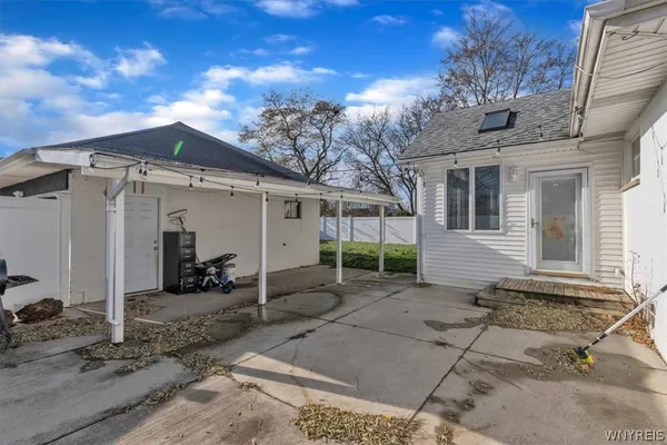$1,850 | 2965 Jerauld Avenue, Niagara Falls, NY 14305