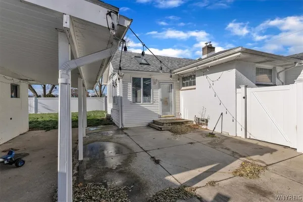 $1,850 | 2965 Jerauld Avenue, Niagara Falls, NY 14305