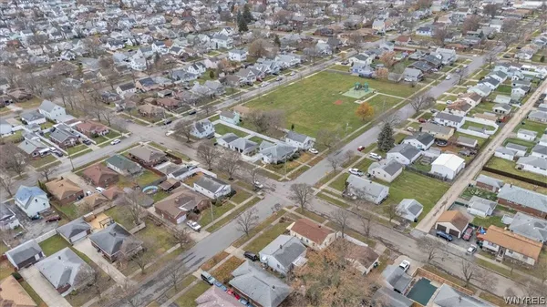 $1,850 | 2965 Jerauld Avenue, Niagara Falls, NY 14305