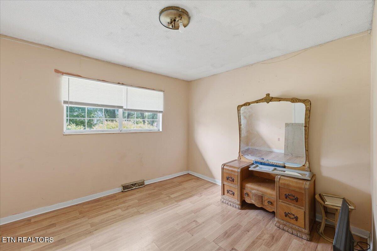 249 Old Cades Cove Road Townsend, TN 37882 - Photo 15 of 30 Bedroom 3