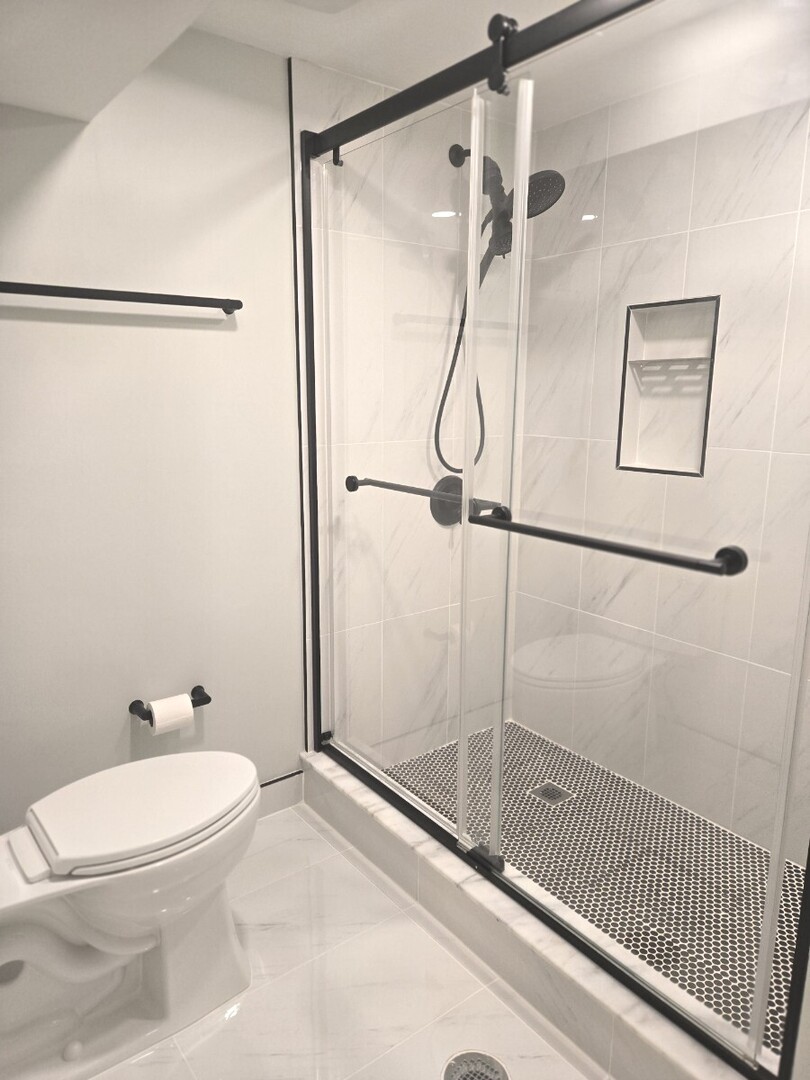 360 Inverrary Lane Deerfield, IL 60015 - Photo 13 of 19