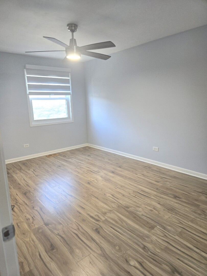 360 Inverrary Lane Deerfield, IL 60015 - Photo 7 of 19