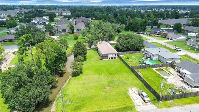 $249,500 | 1107 Brown Lane, Lake Charles, LA 70605