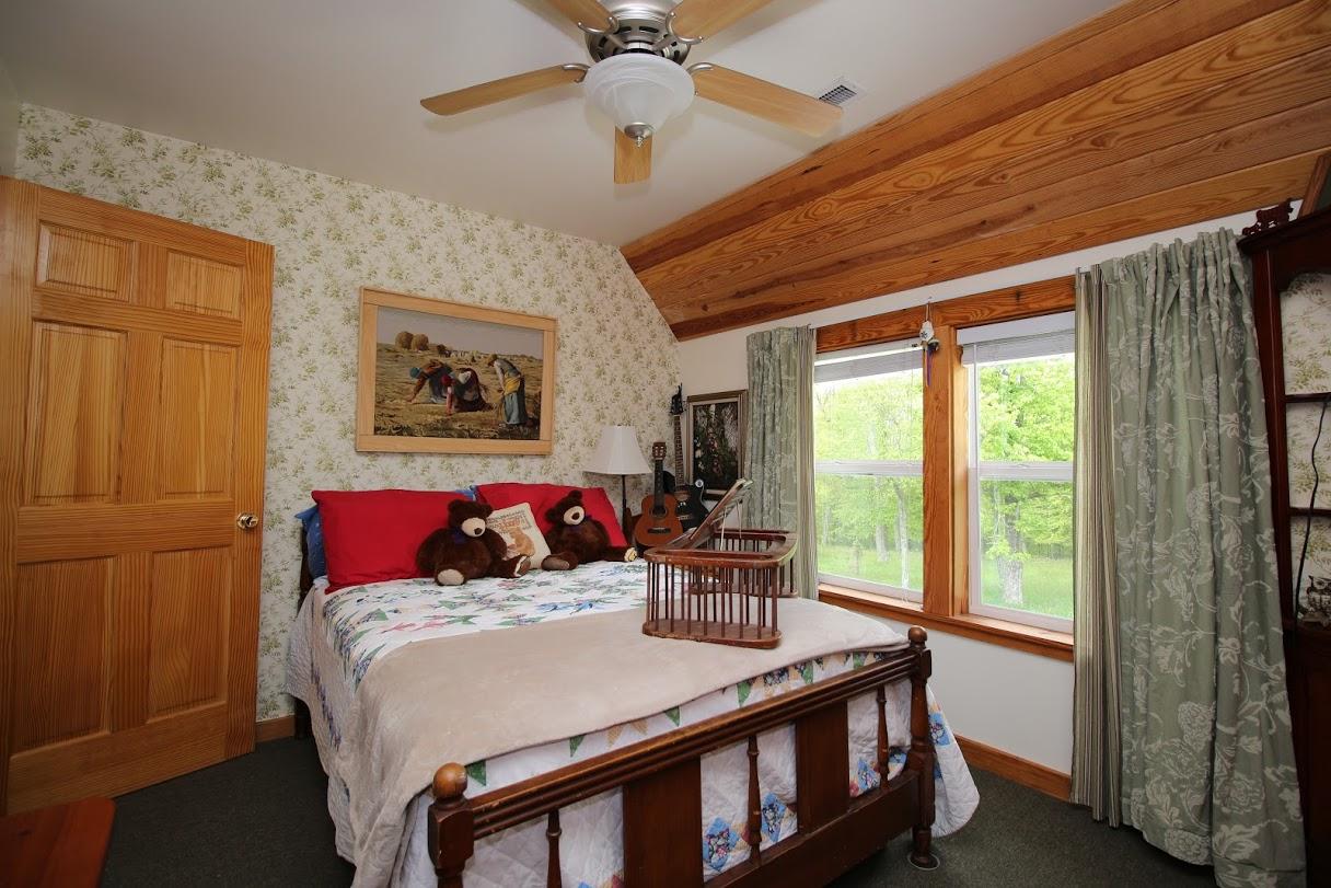 2185 Loops Road Rainelle, WV 25962 - Photo 17 of 109 300 dpi67